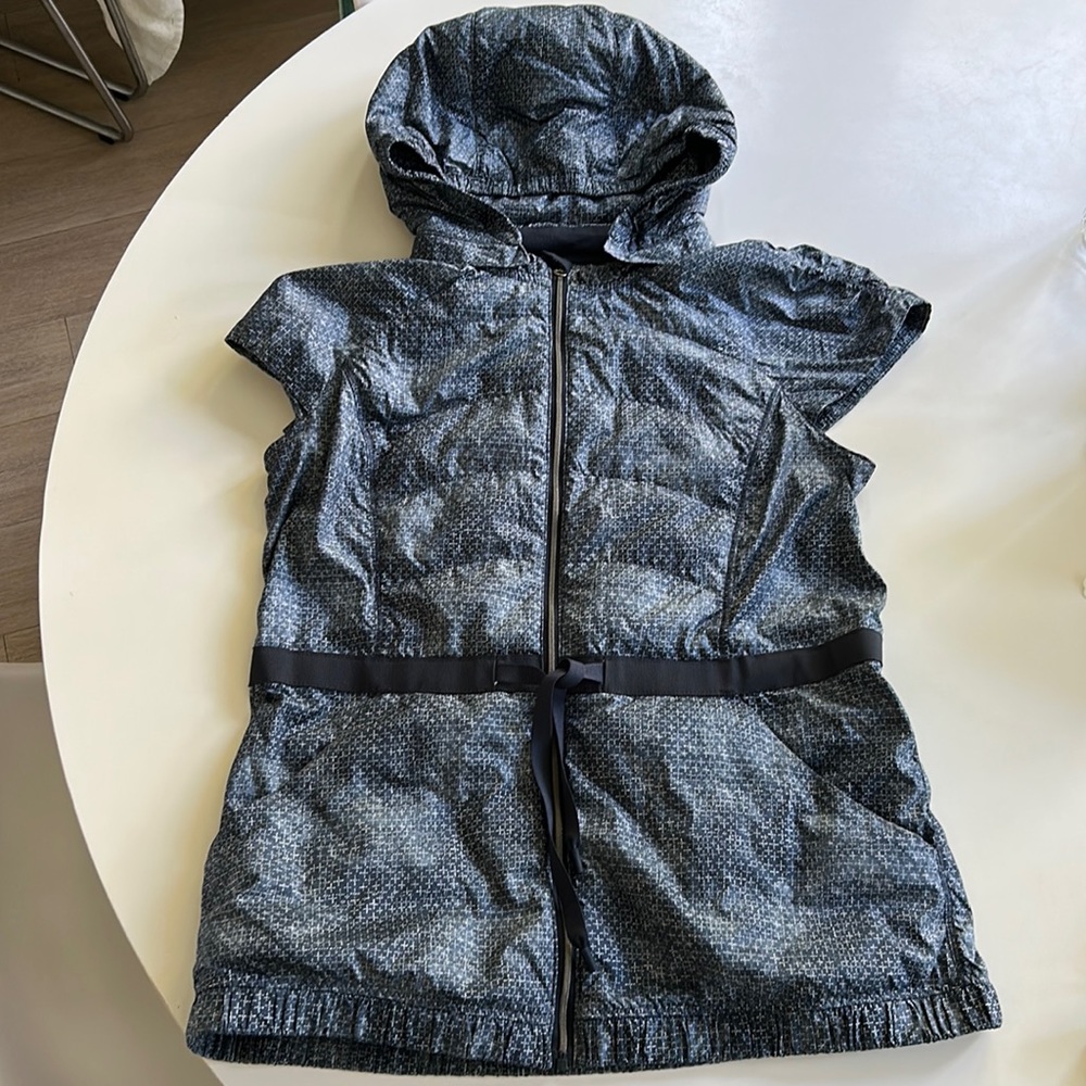 Lululemon Spring Fling vest. In like new condition.